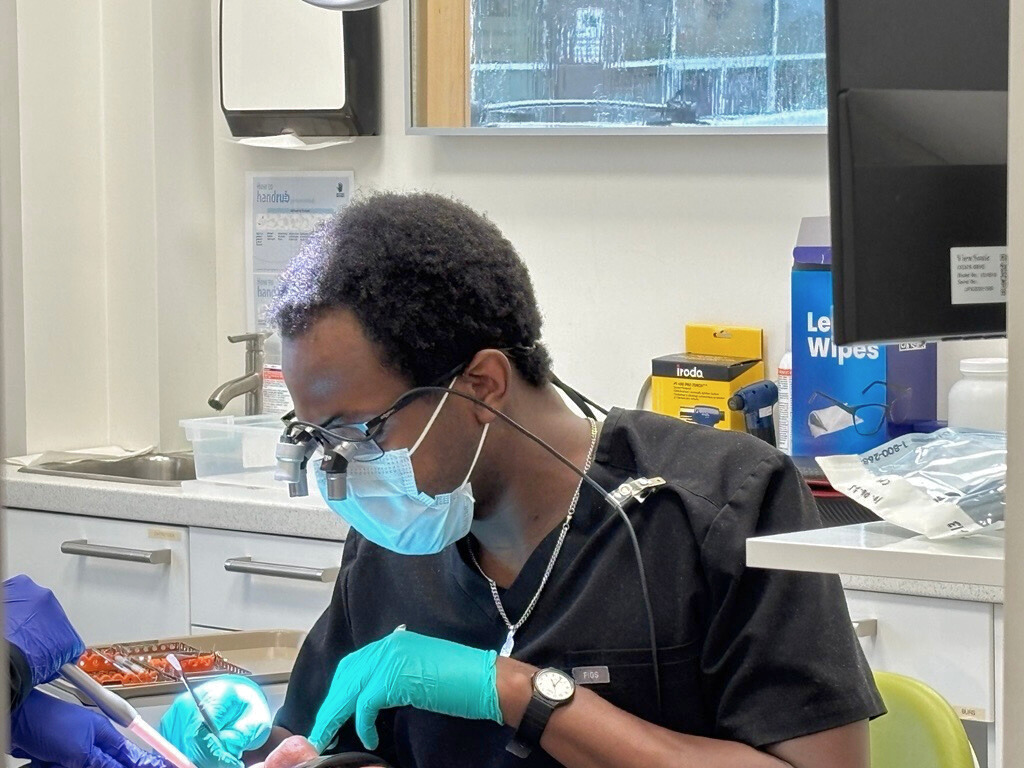 Dr. Dami at SmileON Dental Findlay Creek